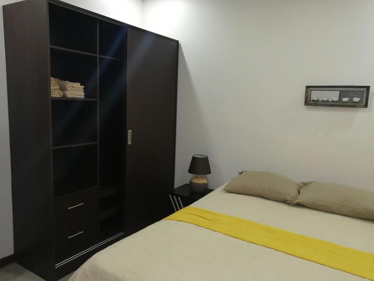 Aptos Casa Caribe, Habitaciones Privadas En Aptos Compartidos & Aptos Completos Con Auto Entrada Пуерто Лимон Екстериор снимка
