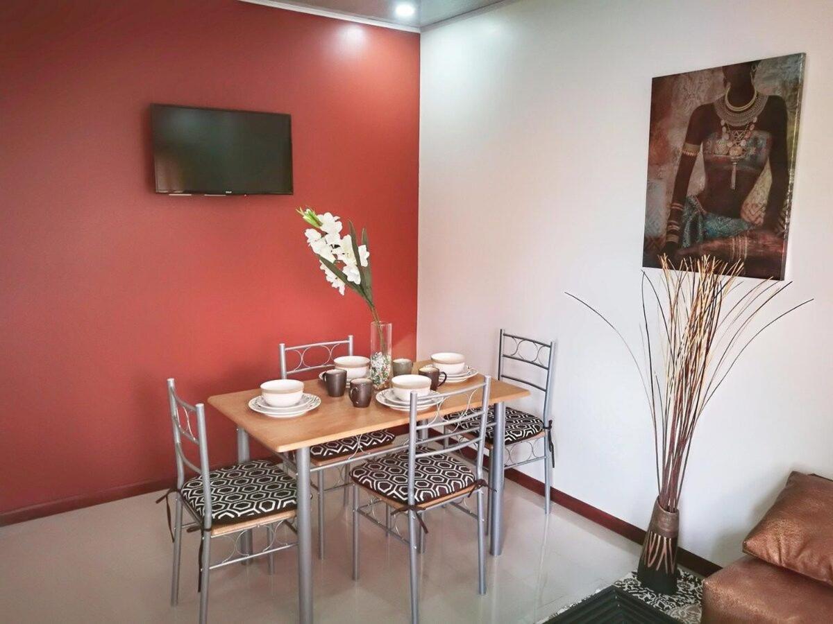 Aptos Casa Caribe, Habitaciones Privadas En Aptos Compartidos & Aptos Completos Con Auto Entrada Пуерто Лимон Екстериор снимка