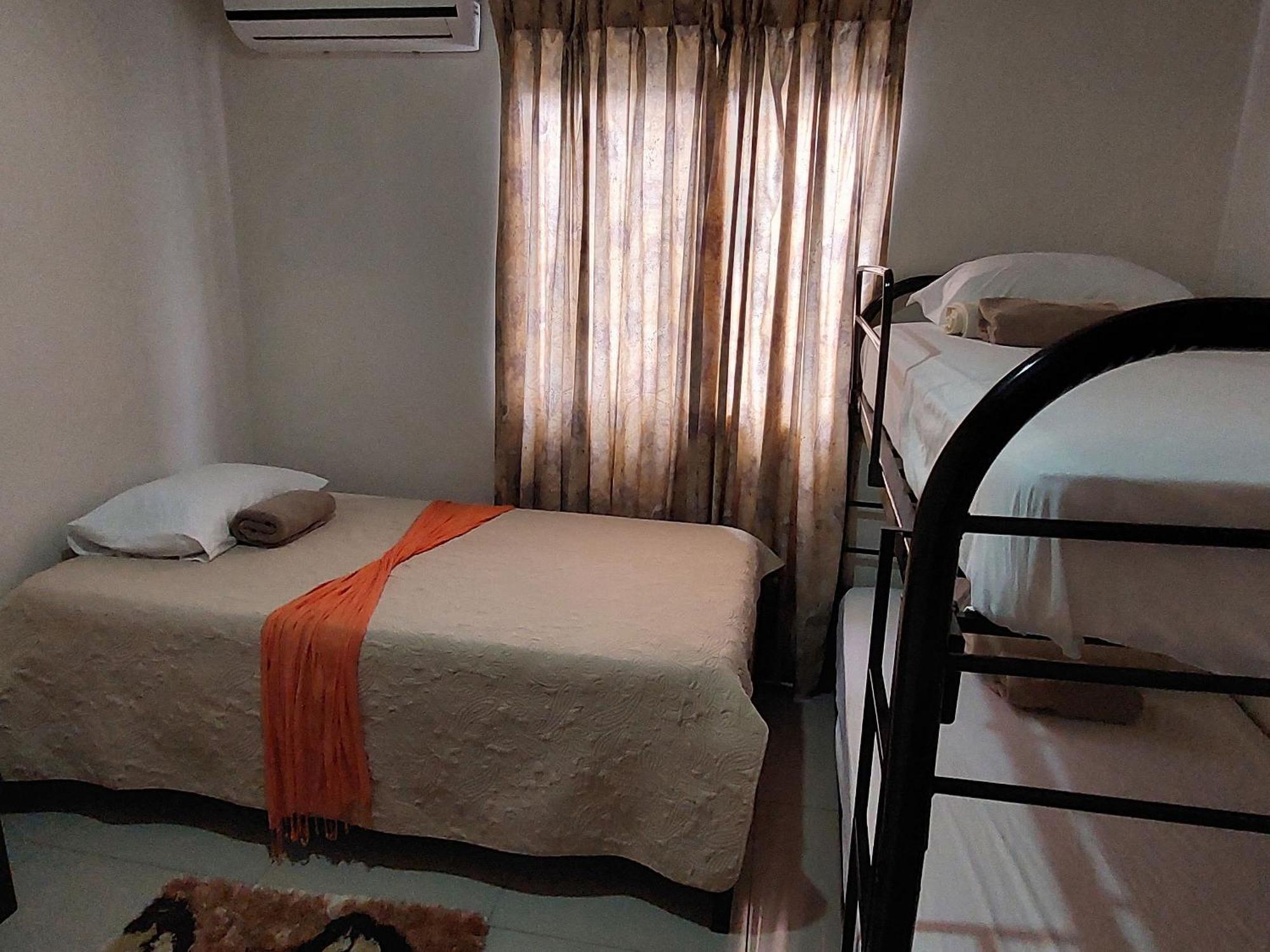 Aptos Casa Caribe, Habitaciones Privadas En Aptos Compartidos & Aptos Completos Con Auto Entrada Пуерто Лимон Екстериор снимка